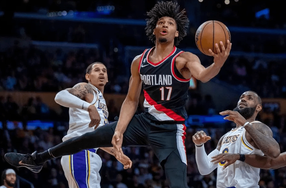 沙巴体育-关于刀锋队球星获最佳球员称号，成为球队新希望的信息